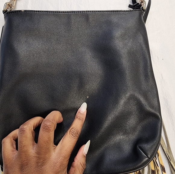 Urban Orginal Women's Brown/Black Leather Fringe  Animal Print Crossbody Bag - Picture 9 of 16